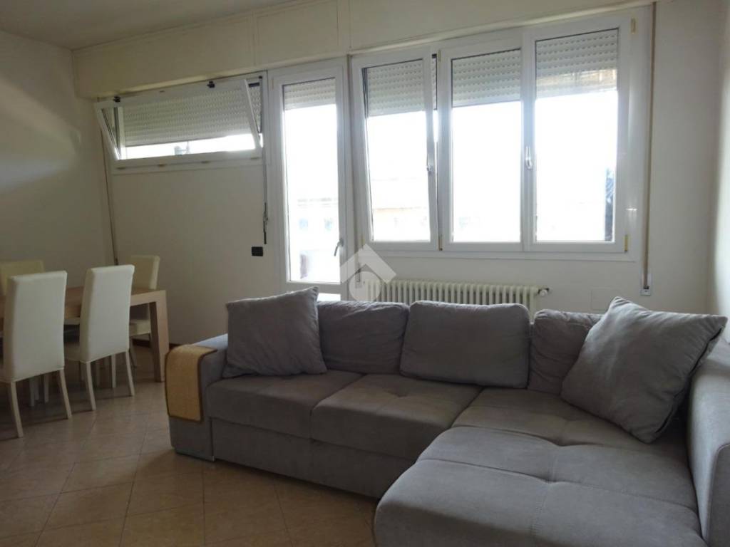 Appartamento a Ferrara in VIA ALGERIA - Foto 2