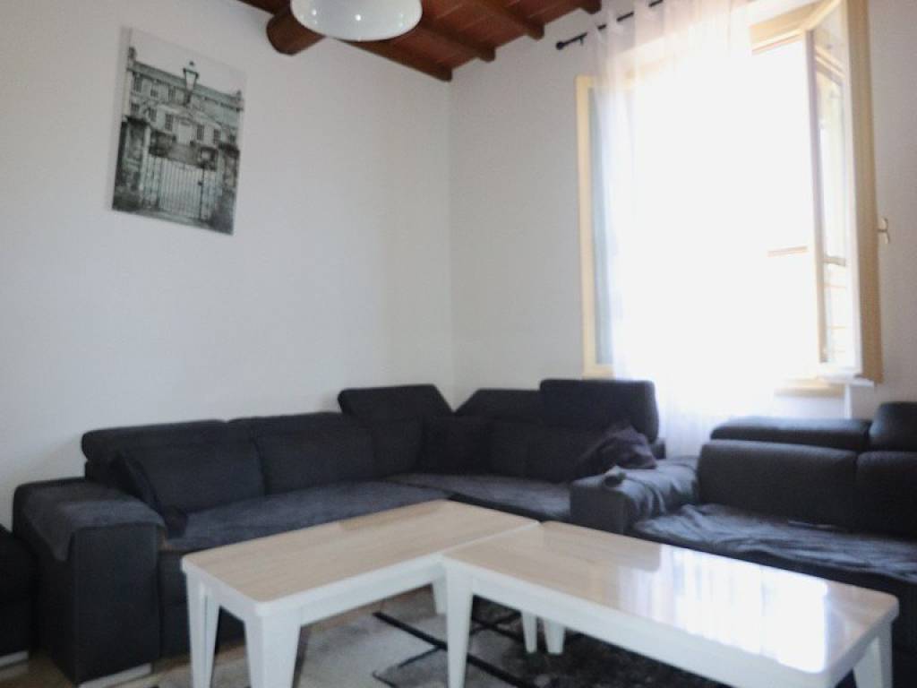 Appartamento a Montevarchi in Via Giuseppe Verdi - Foto 4