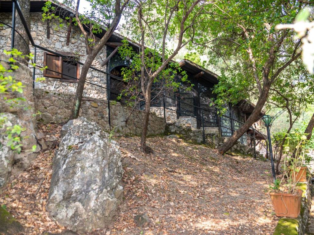 Villa a San giovanni a piro in Via Barbarola - Foto 3