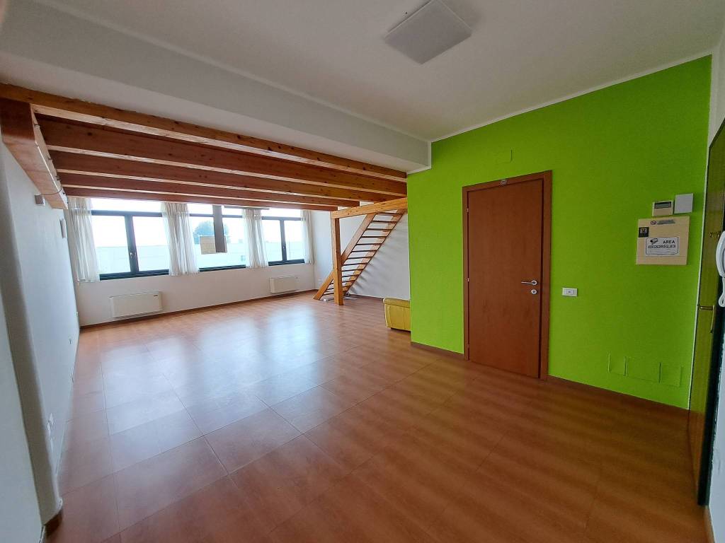 Immobile a Rovigo in Via Luigi Einaudi - Foto 4