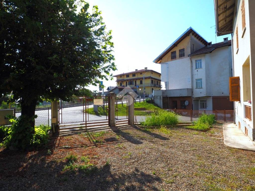 Casa indipendente a Lessona in Via IV Novembre, 153 - Foto 3