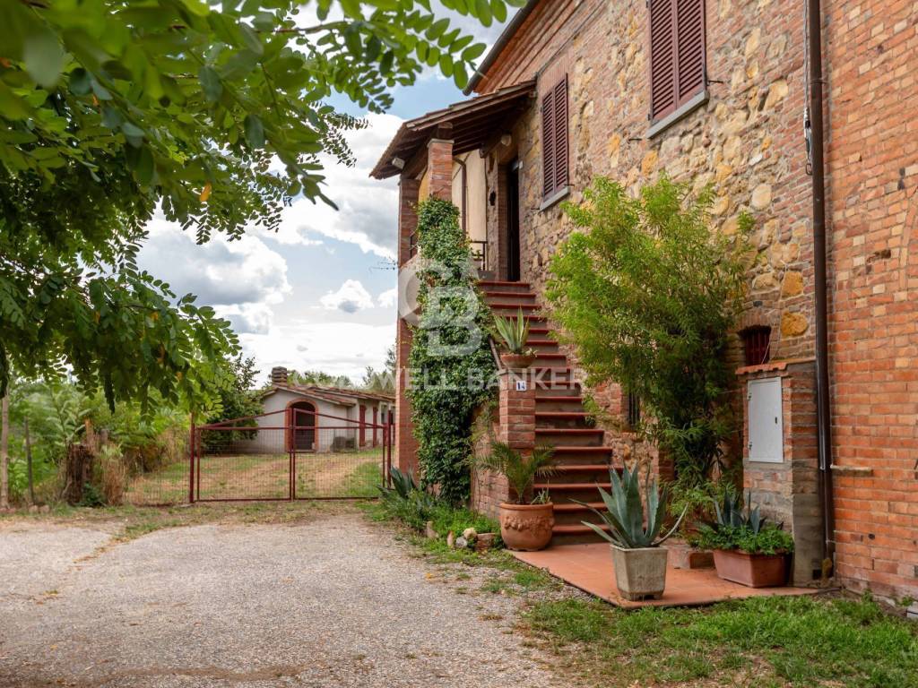 Rustico / casale a Montepulciano in Via delle Tombe - Foto 2