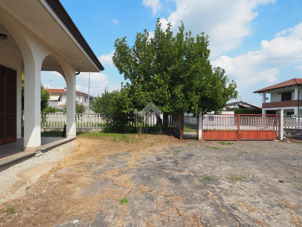 Villa a Ghislarengo in Via Dante Alighieri, 8 - Foto 4
