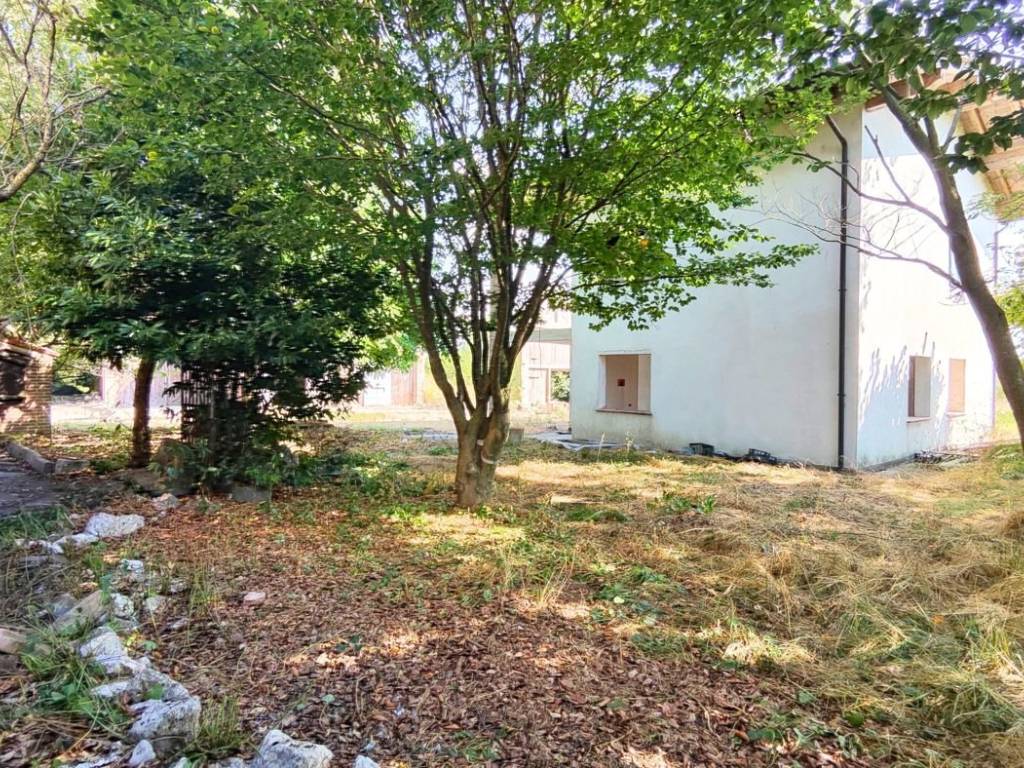 Villa a San pietro in cerro in Via Caorsana Polignano , 45 - Foto 2