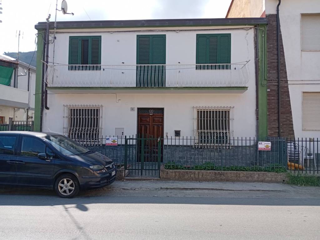 Casa indipendente a Vibo valentia in Viale Senatore Parodi - Foto 5