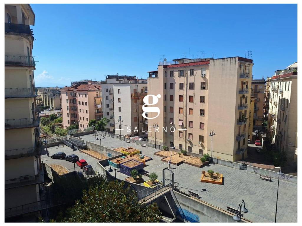 Appartamento a Salerno in Via Zara - Foto 4
