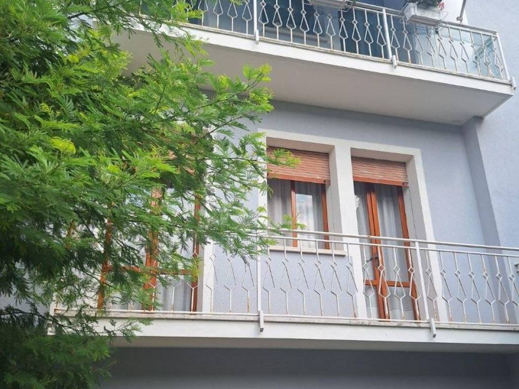 Appartamento a Rovigo in Viale Domenico Angeli, 34 - Foto 3