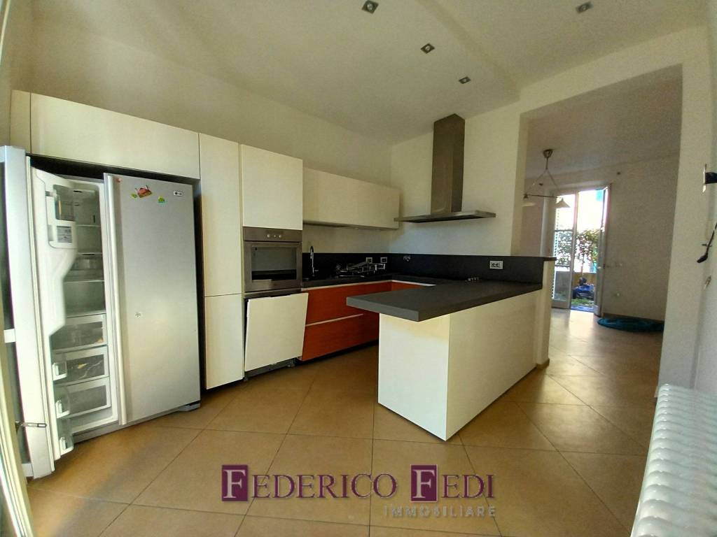 Casa indipendente a Prato in Via Francesco Ferrucci - Foto 2