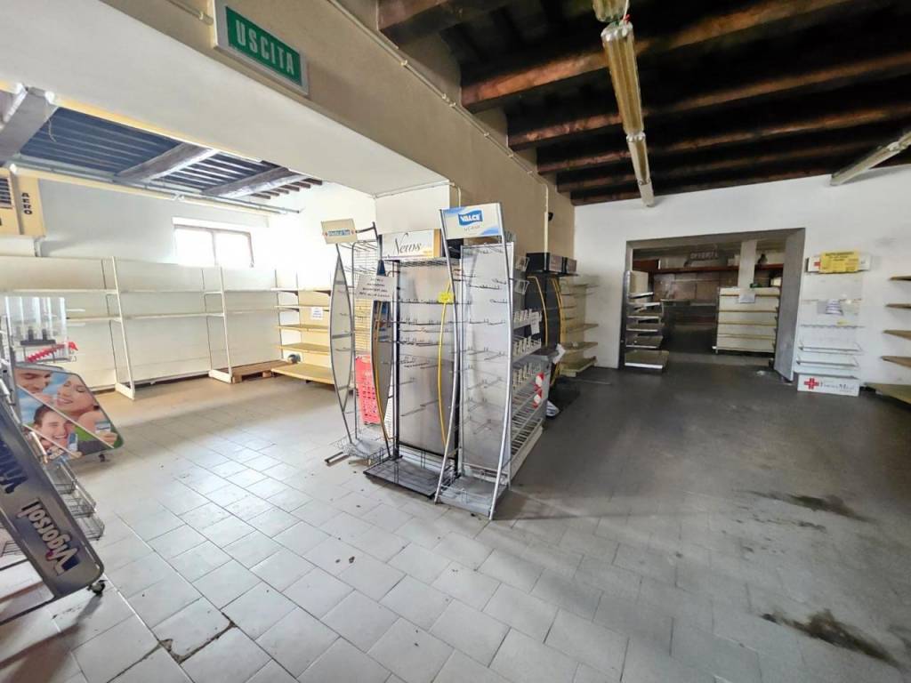 Immobile a Sant'angelo in vado in Via del Torrione - Foto 3