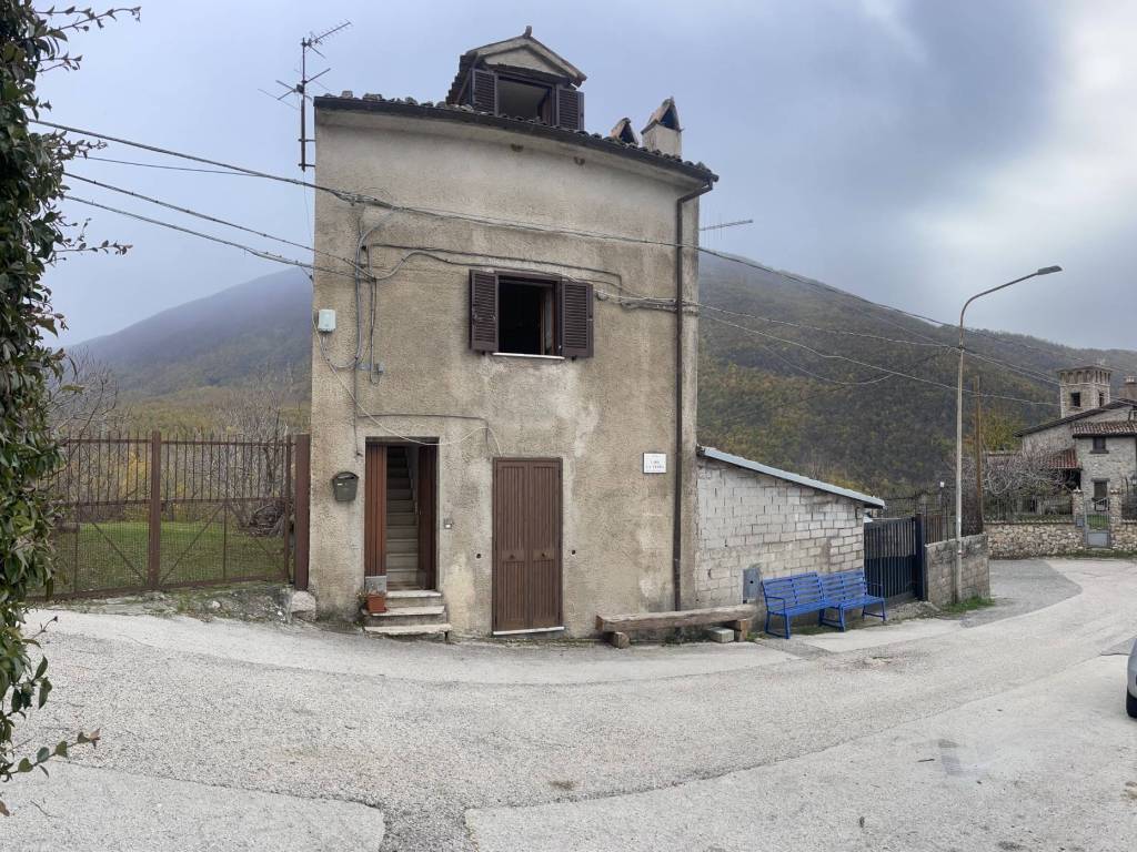 Villa a Carsoli in Via Capo la Terra - Foto 2