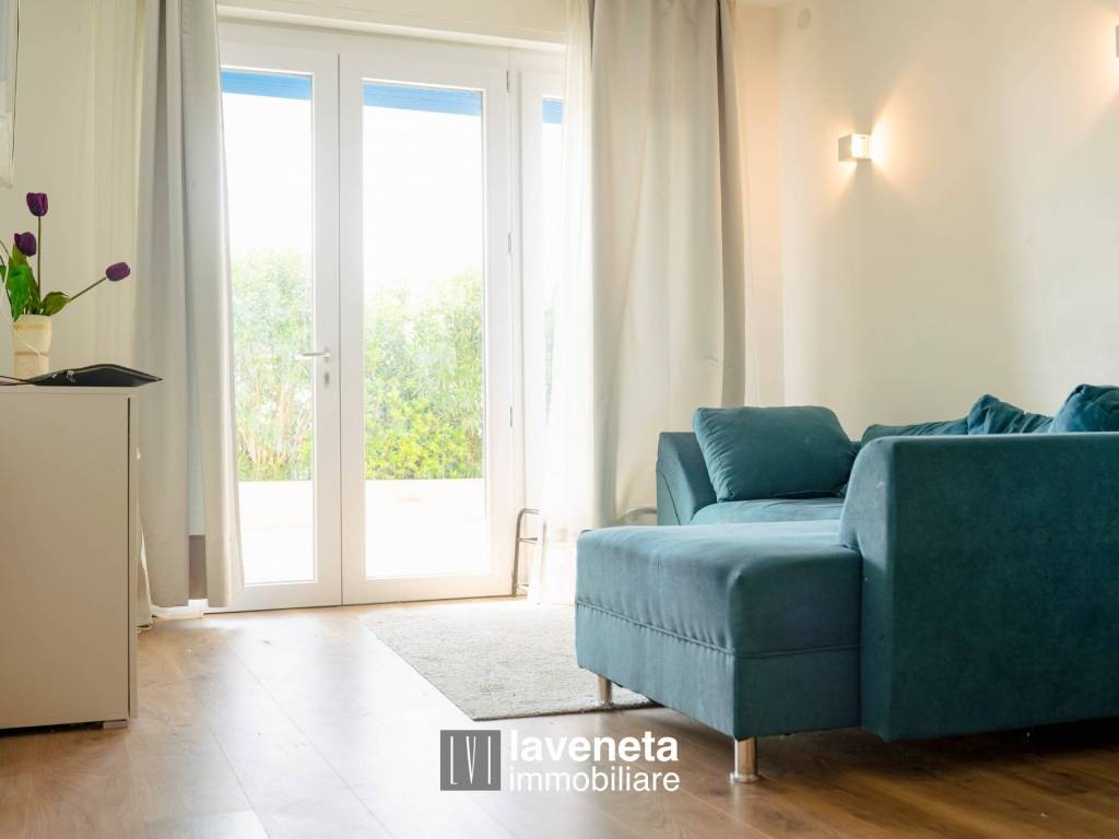 Appartamento a Jesolo in Via Andrea Bafile Accesso al Mare 9, 14 - Foto 4