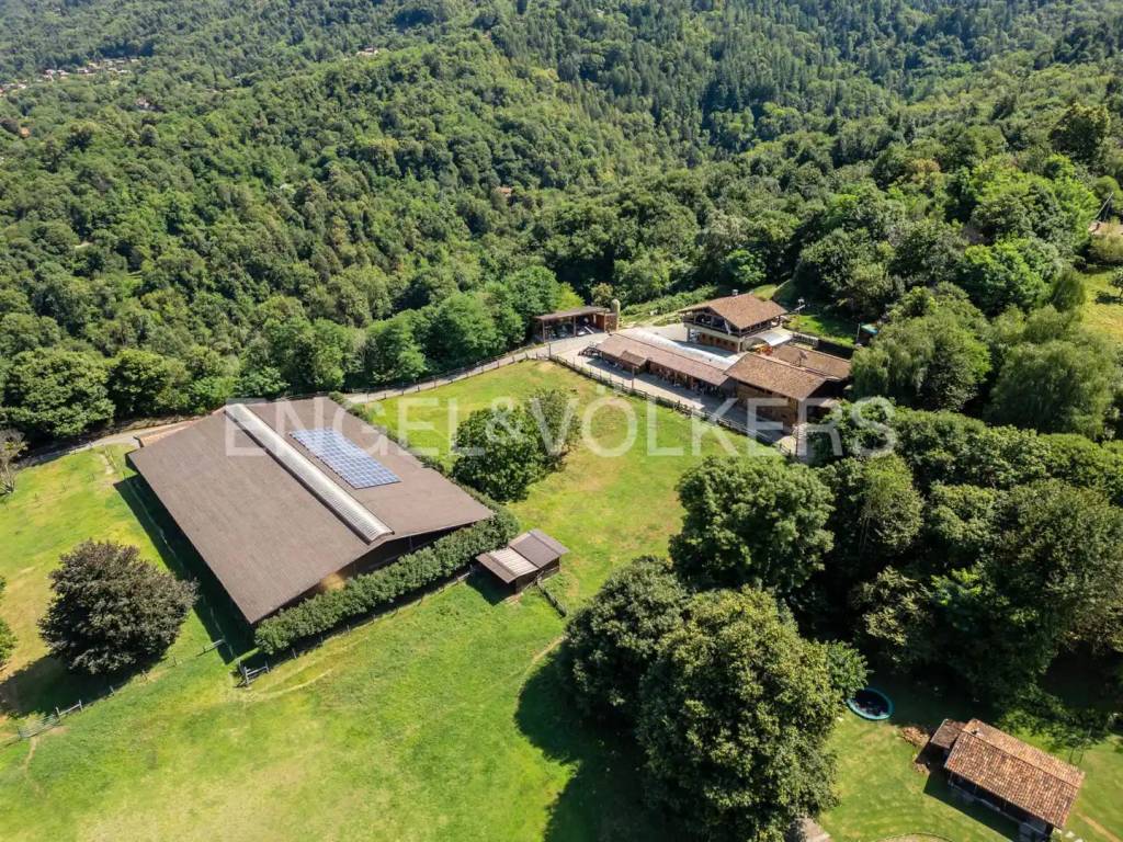 Villa a Castelveccana in Località Pira Pianeggi - Foto 2