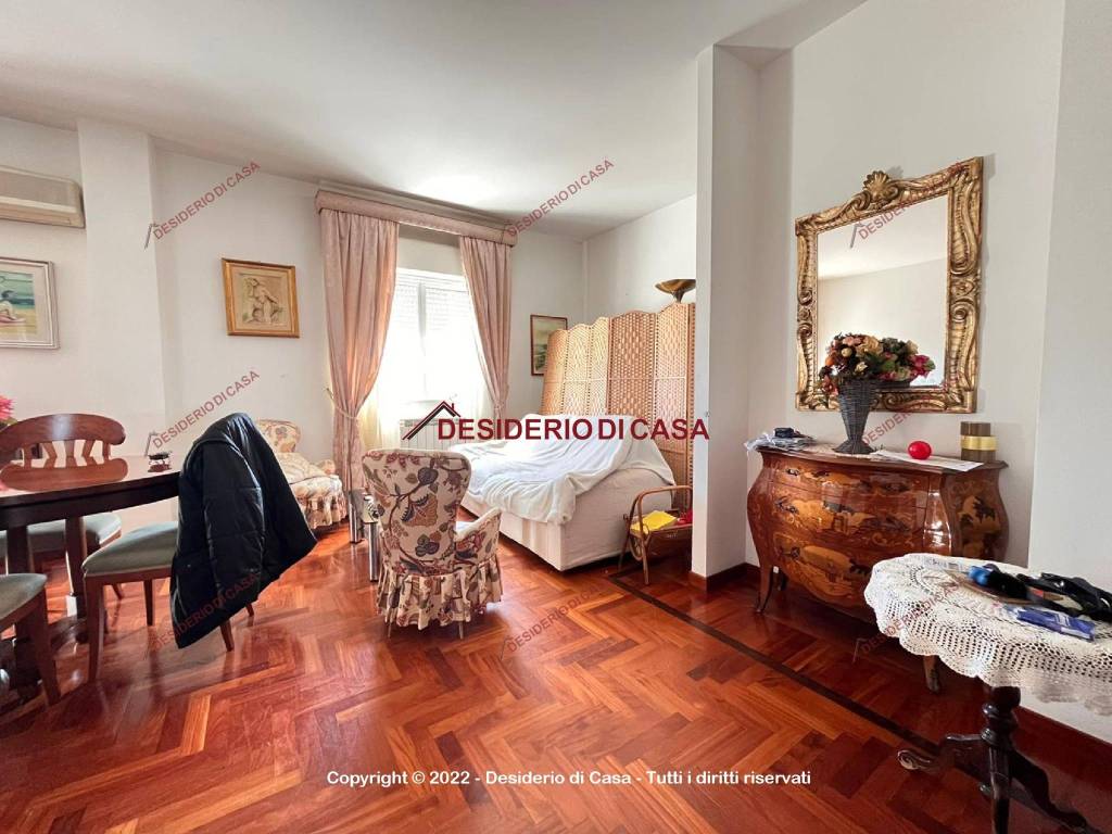 Appartamento a Palermo in Via Giacomo Besio, 127 - Foto 4