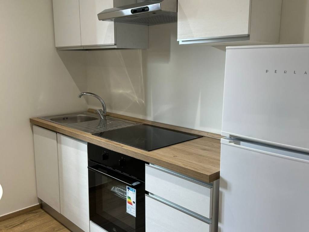 Appartamento a Gavirate in Via Aldo Mazza, 1 - Foto 3