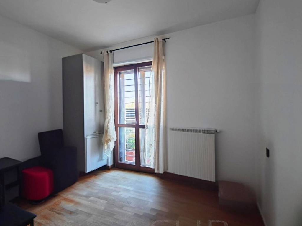 Appartamento a Cisterna di latina in Via D. Montellanico - Foto 5