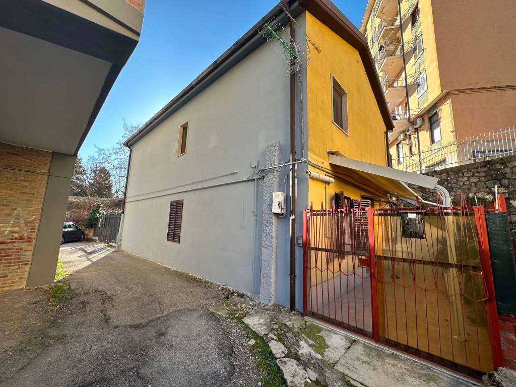 Appartamento a Potenza in Borgo San Rocco, 14 - Foto 2