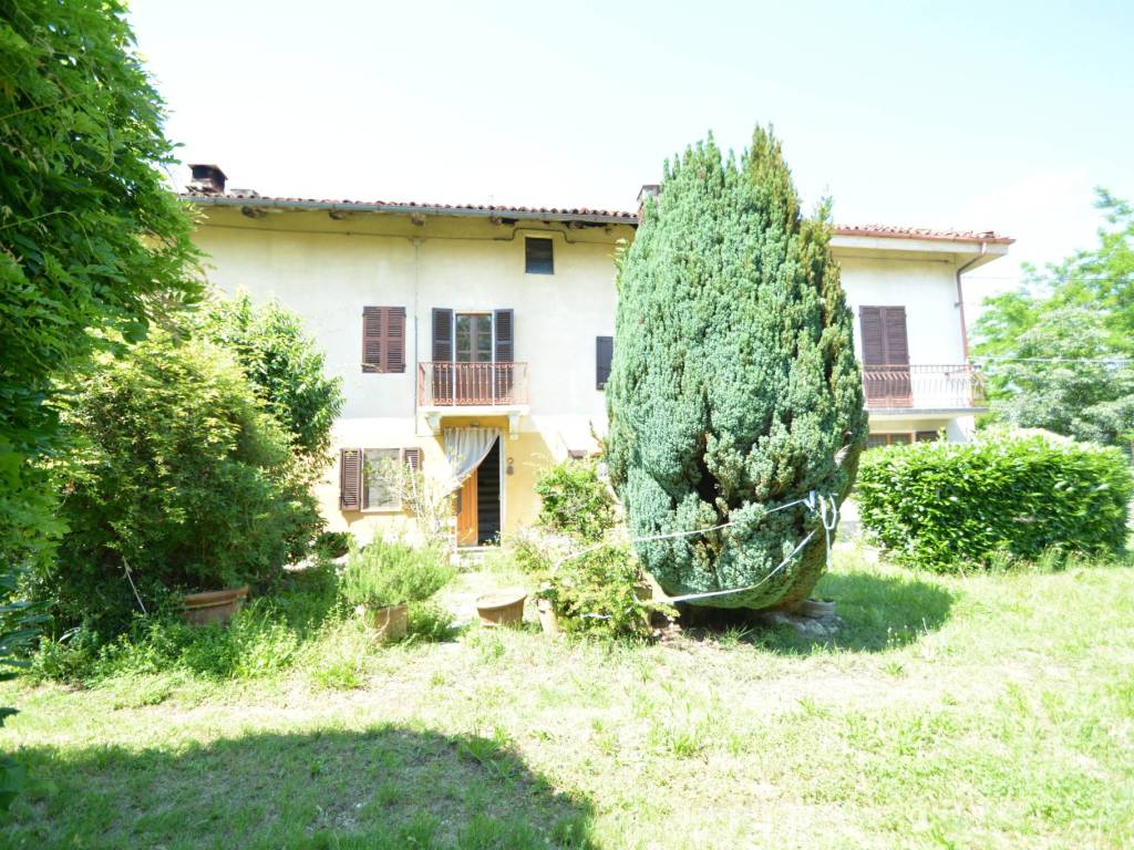 Casa indipendente a Capriglio in Via Gianoli, 5 - Foto 2