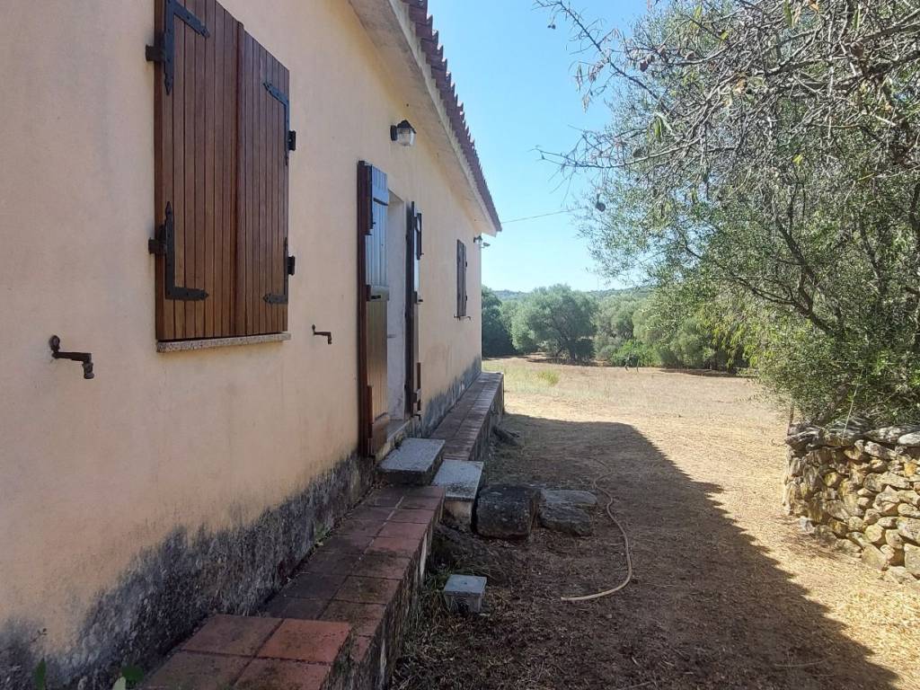 Rustico / casale a Arzachena - Foto 5