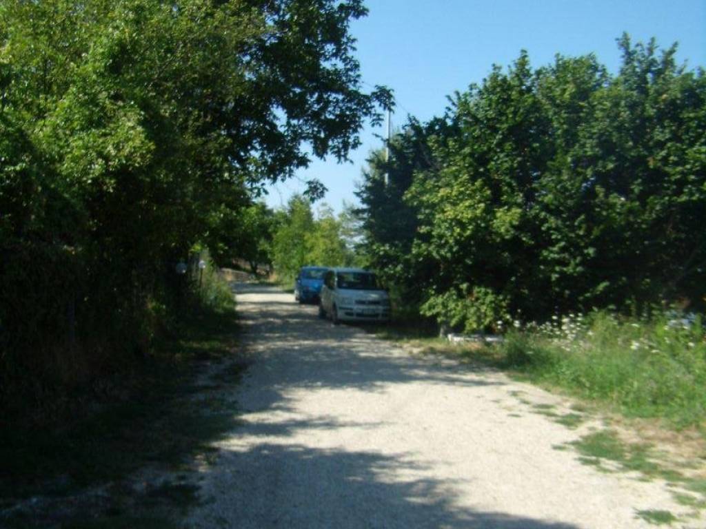 Terreno a Castagnole delle lanze in Via 24 Maggio - Foto 4