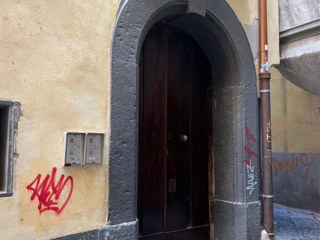 Appartamento a Salerno in Via Porta Rateprandi, 13 - Foto 2