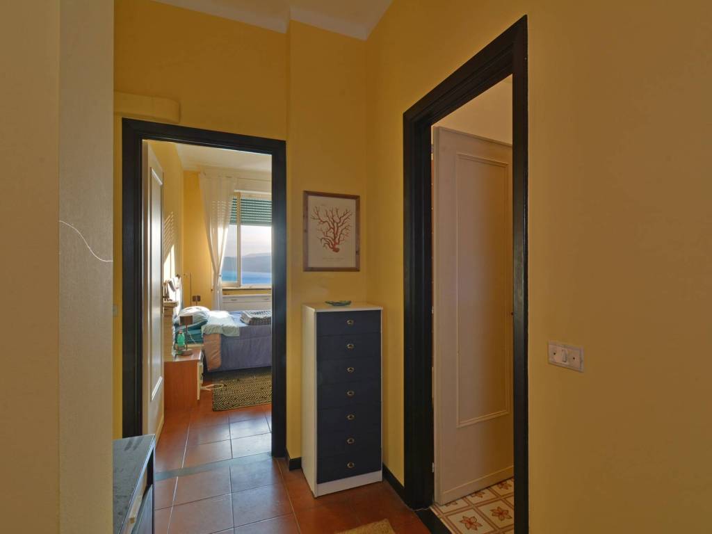 Appartamento a Alassio in Strada Privata Santa Croce, 26 - Foto 4