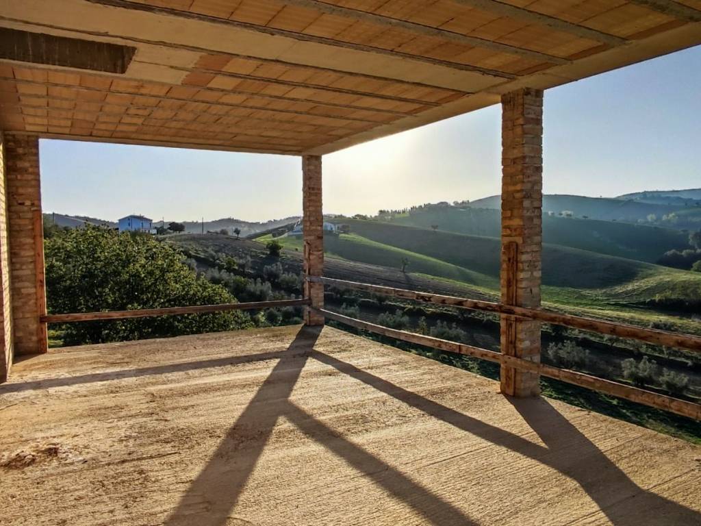 Rustico / casale a Bellante in Via dei Tini - Foto 4