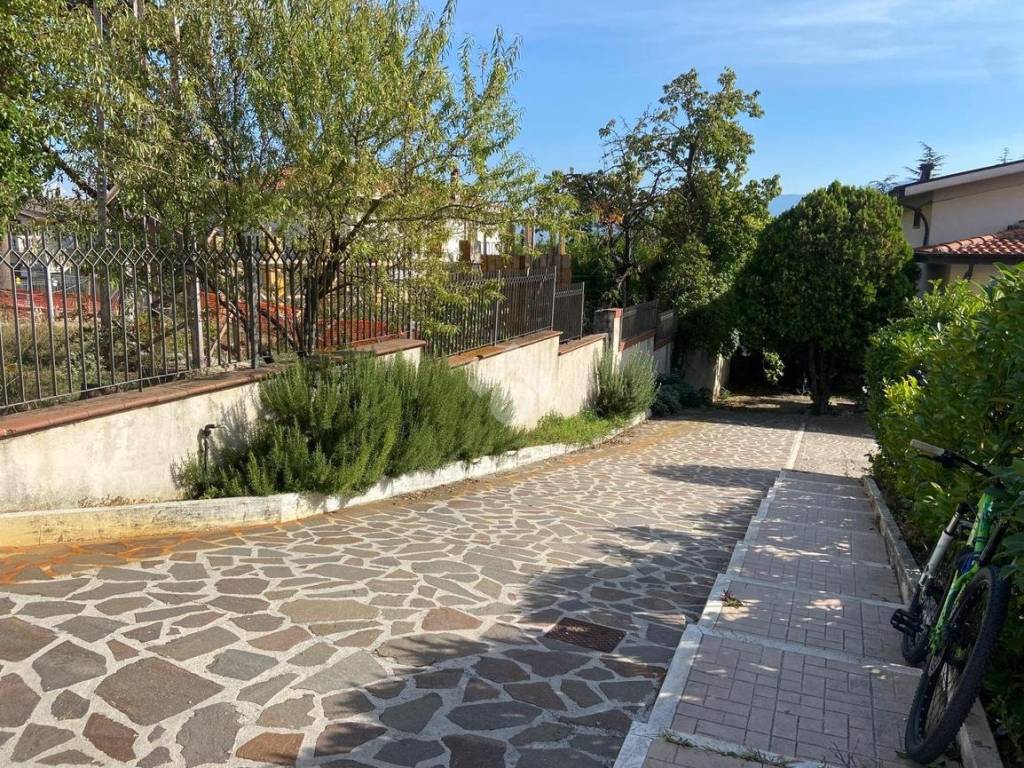 Villa a Avezzano in Via Samuele Donatoni, 22 - Foto 5