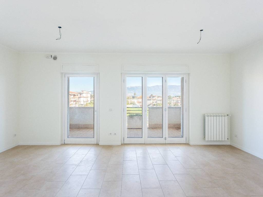 Appartamento a Cisterna di latina in Via Ettore Majorana - Foto 2