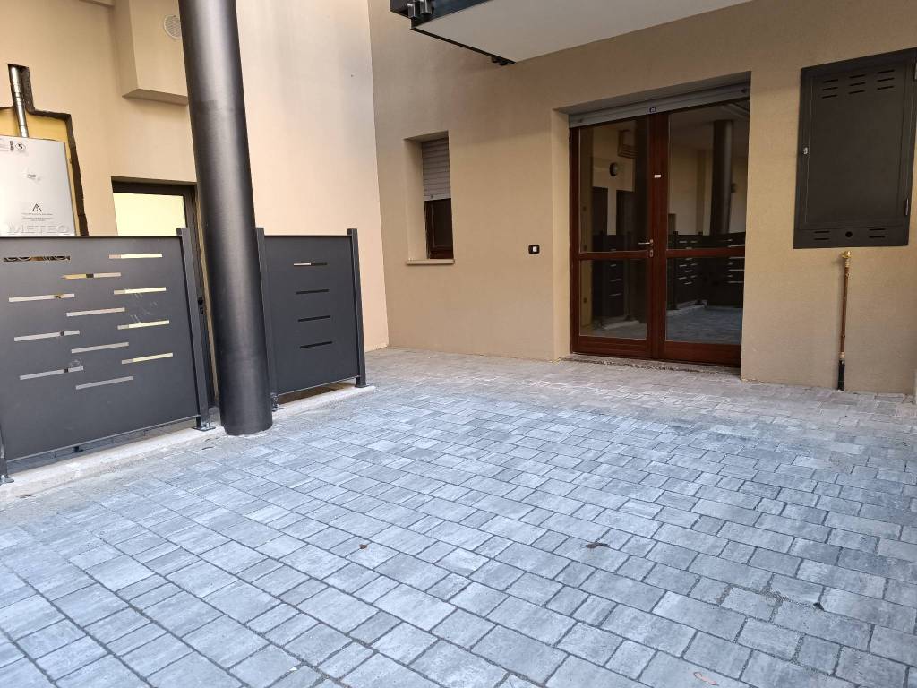 Appartamento a Sondrio in Via Cesare Battisti, 80 - Foto 2