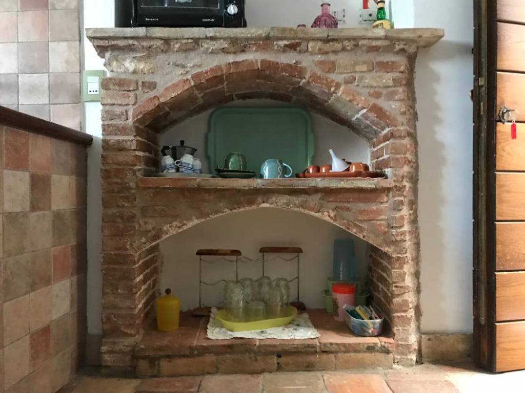 Appartamento a Castelvecchio calvisio in Via Roma - Foto 3