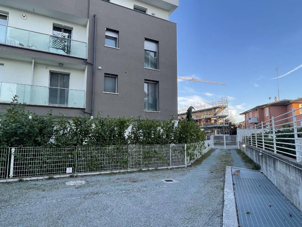 Box / garage a Cremona in Via 1 Maggio, 5 - Foto 2