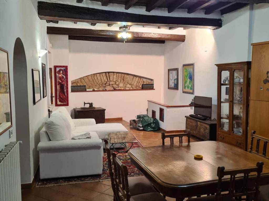Casa indipendente a Alatri in Vicolo della Piazzetta - Foto 2
