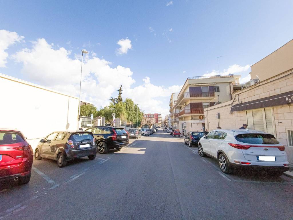 Immobile a Manfredonia in MANFREDONIA Via Magazzini, 54 - Foto 5