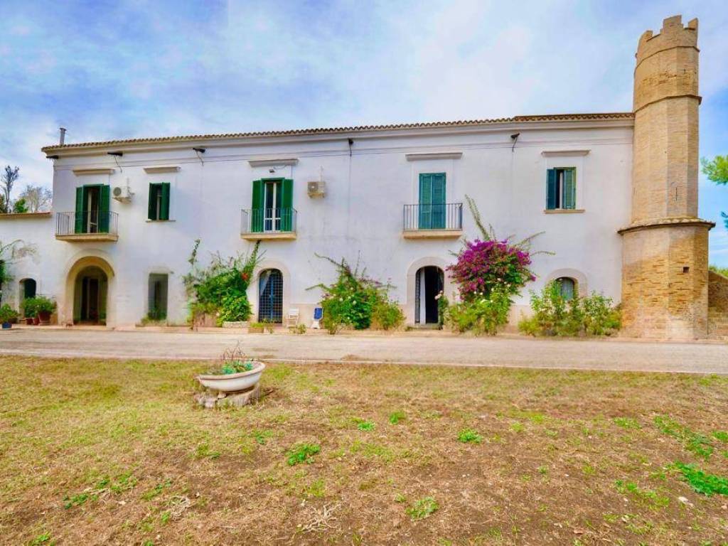 Villa a Lucera in Via Pietramontecorvino - Foto 4
