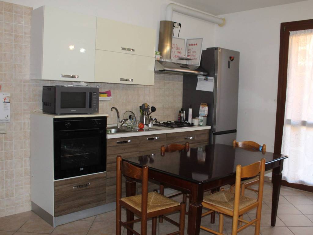 Appartamento a Stienta in Via Madre Teresa di Calcutta - Foto 3