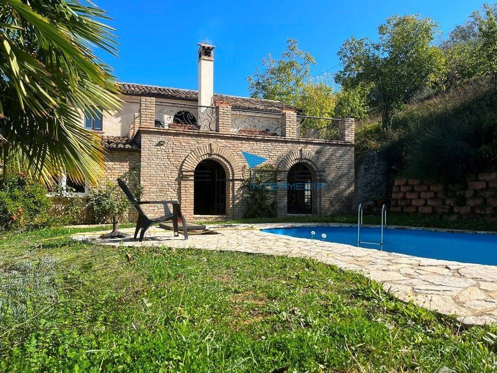 Villa a Loreto aprutino in Contrada pretore - Foto 2