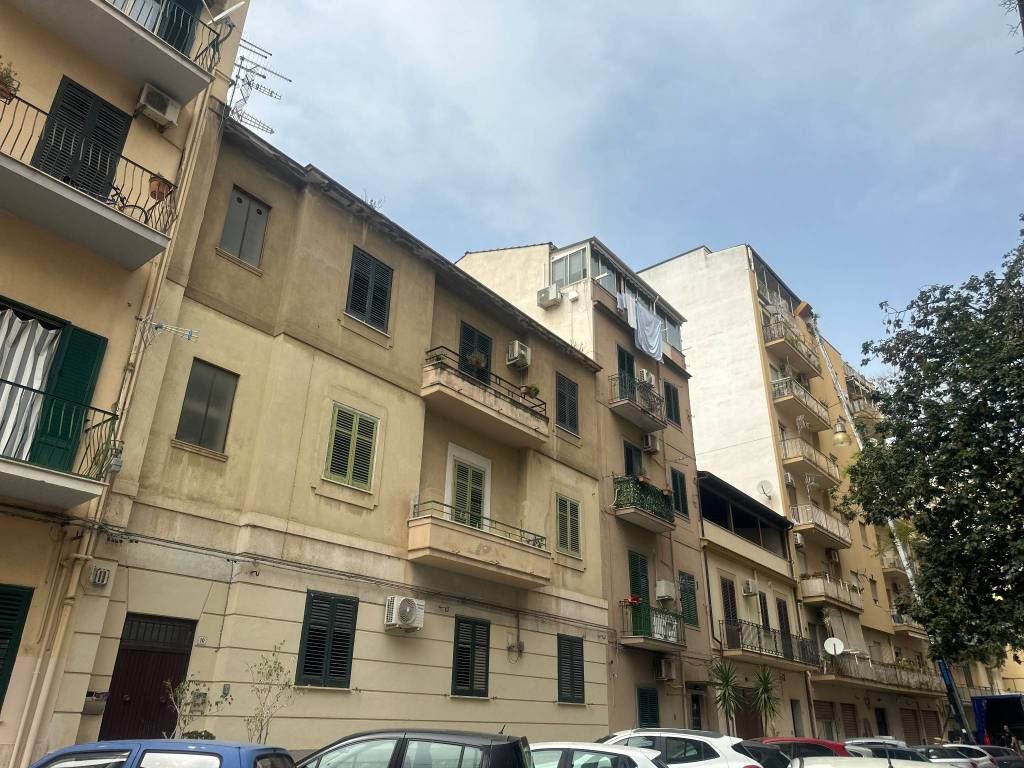 Appartamento a Palermo in Via Nicola Balcescu - Foto 2