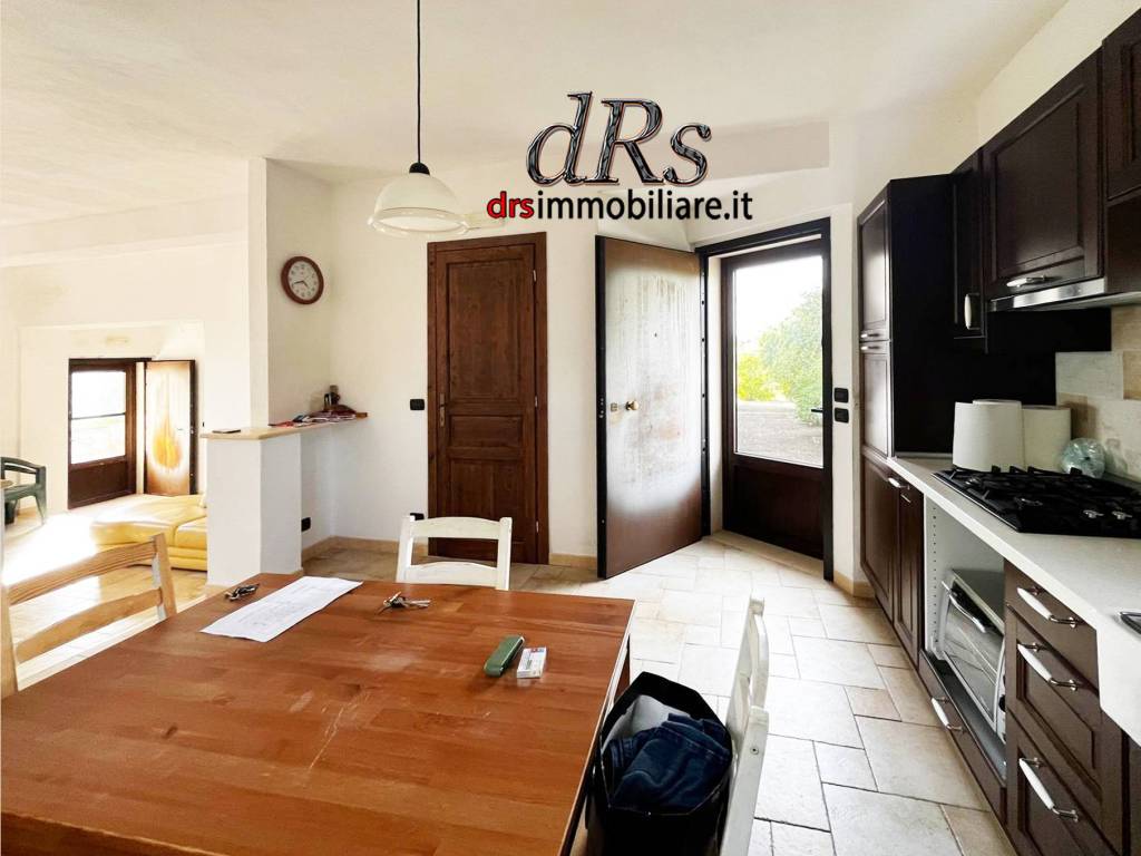 Appartamento a Pisticci in Contrada Caporotondo - Foto 3