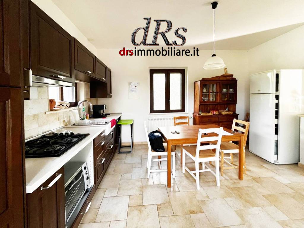 Appartamento a Pisticci in Contrada Caporotondo - Foto 5