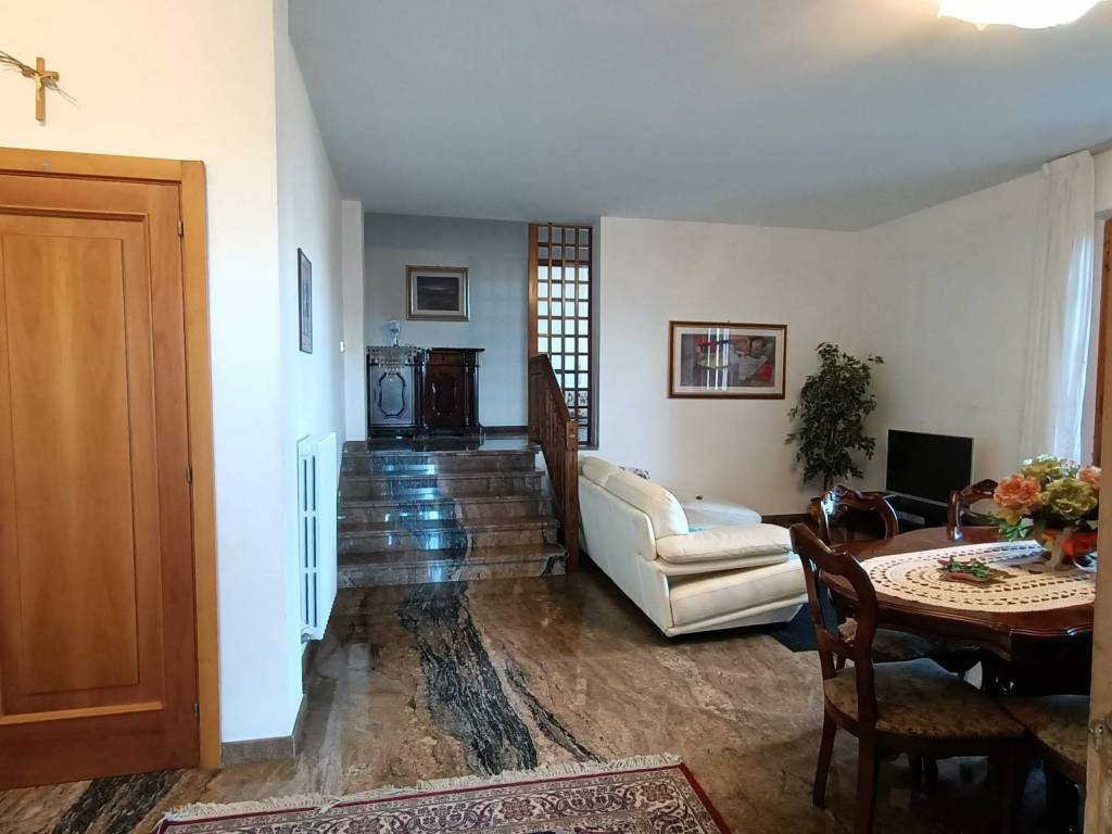 Villa a Fermo in Strada Provinciale Monterubbianese - Foto 2