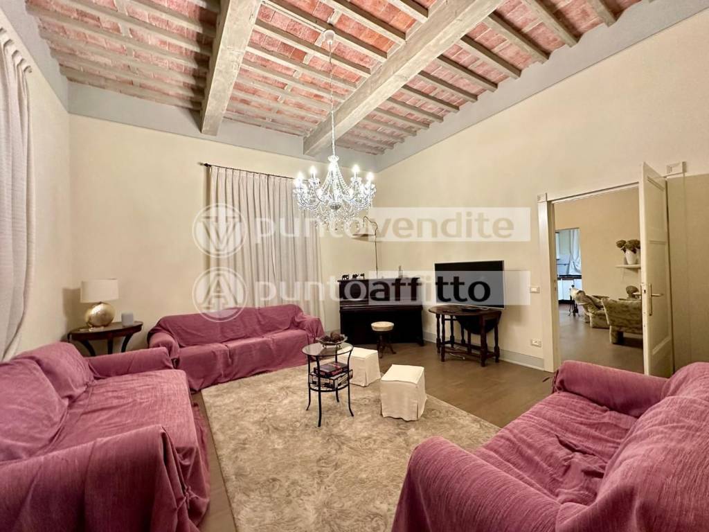 Villa a Lucca in Via del Cantone Prima, , 65 - Foto 2
