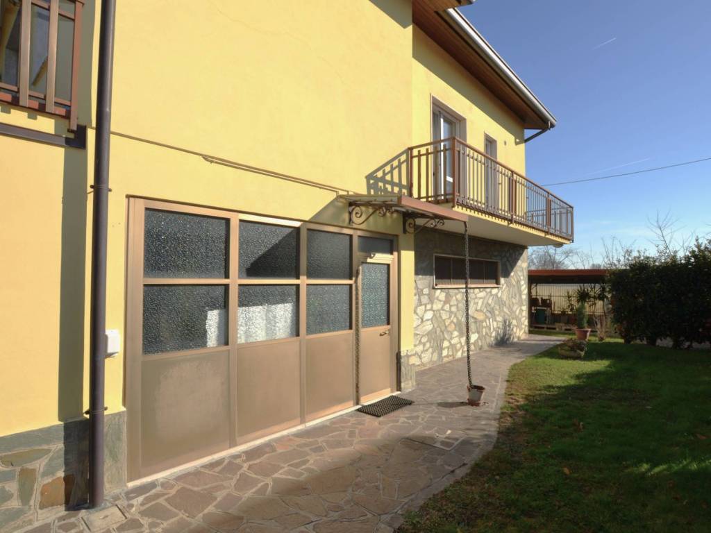 Villa a Merate in Via Federico Confalonieri, 33 - Foto 5