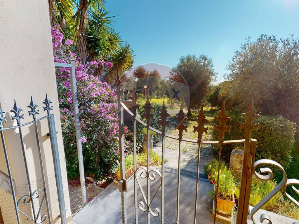 Villa a Vieste in Località Defensola - Foto 3