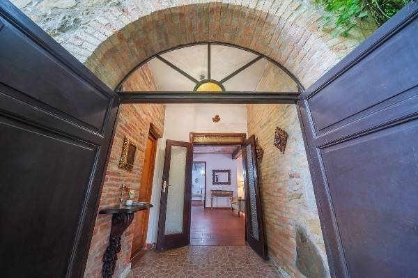 Villa a Passignano sul trasimeno in Strada Provinciale di Lisciano Niccone II Tratto - Foto 5