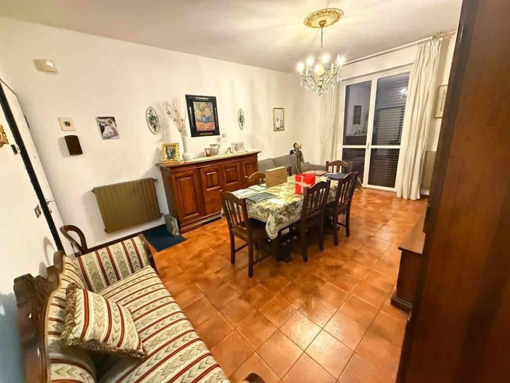 Appartamento a Corno giovine in Via Roma - Foto 2