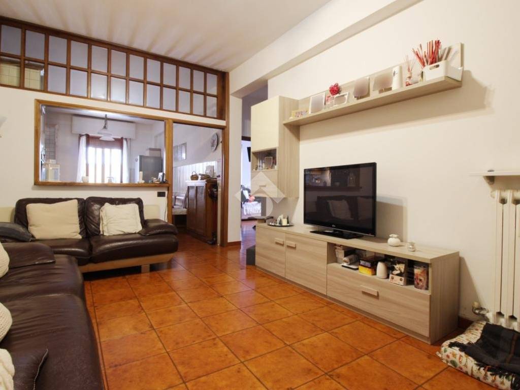 Appartamento a Prato in Via Verdun - Foto 4