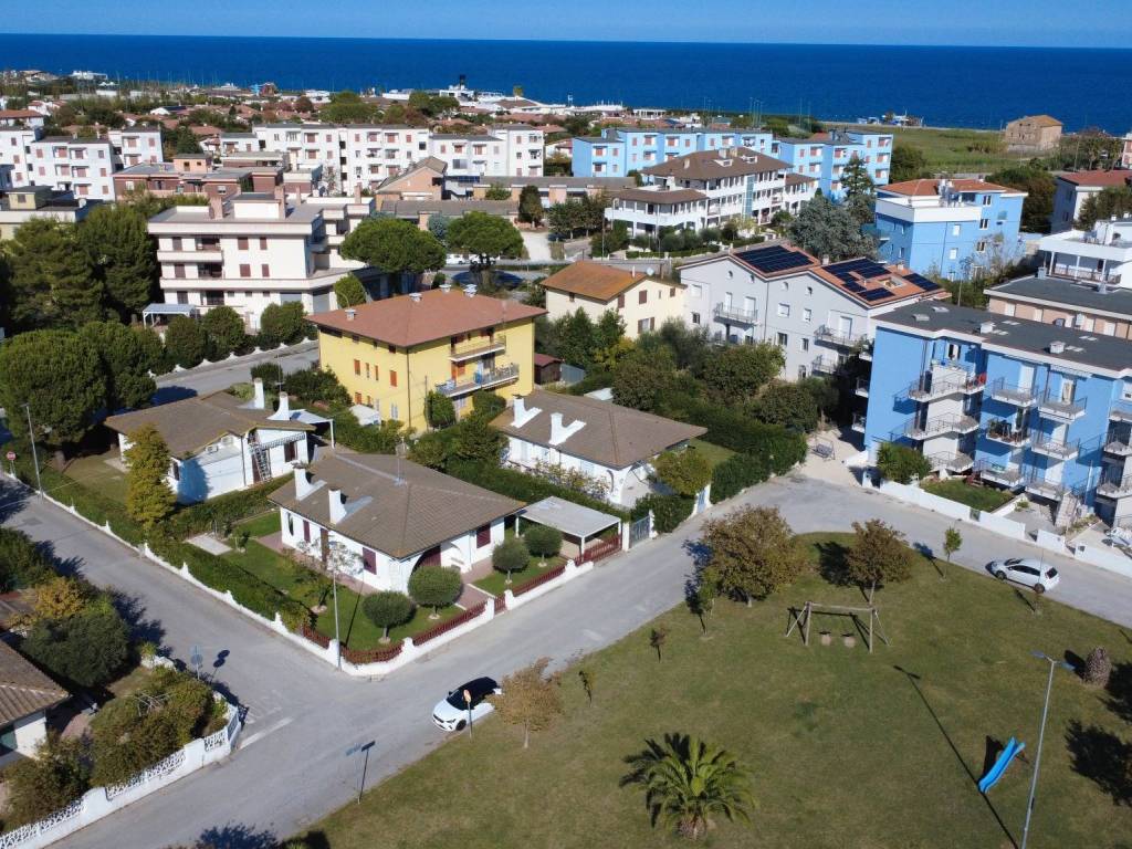 Villa a Porto recanati in Via G. E S. Caboto - Foto 3