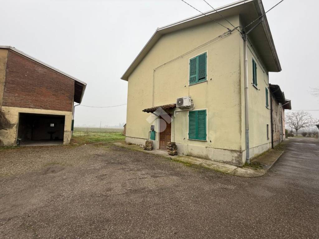 Casa indipendente a Sissa trecasali in Via Martiri della Libertà, 7 - Foto 4