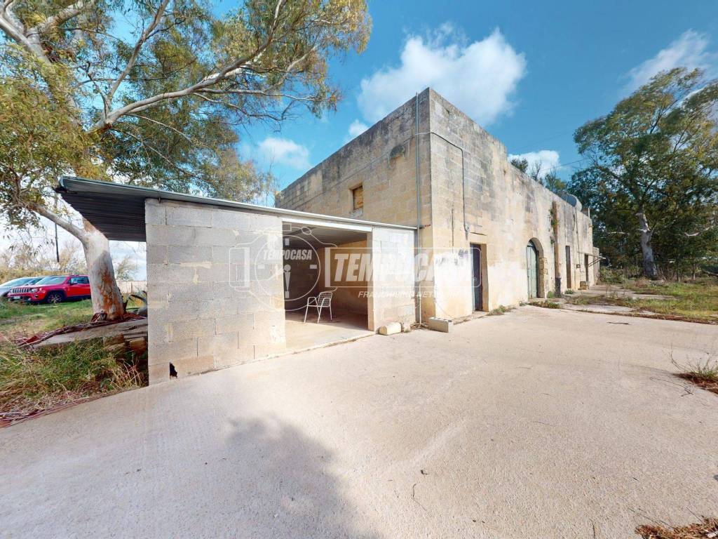 Palazzo / stabile a San donato di lecce in Via San Cesario 200 - Foto 2