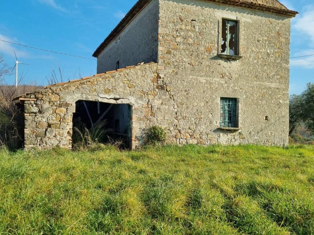 Villa a Postiglione in Via Santa Sofia - Foto 2